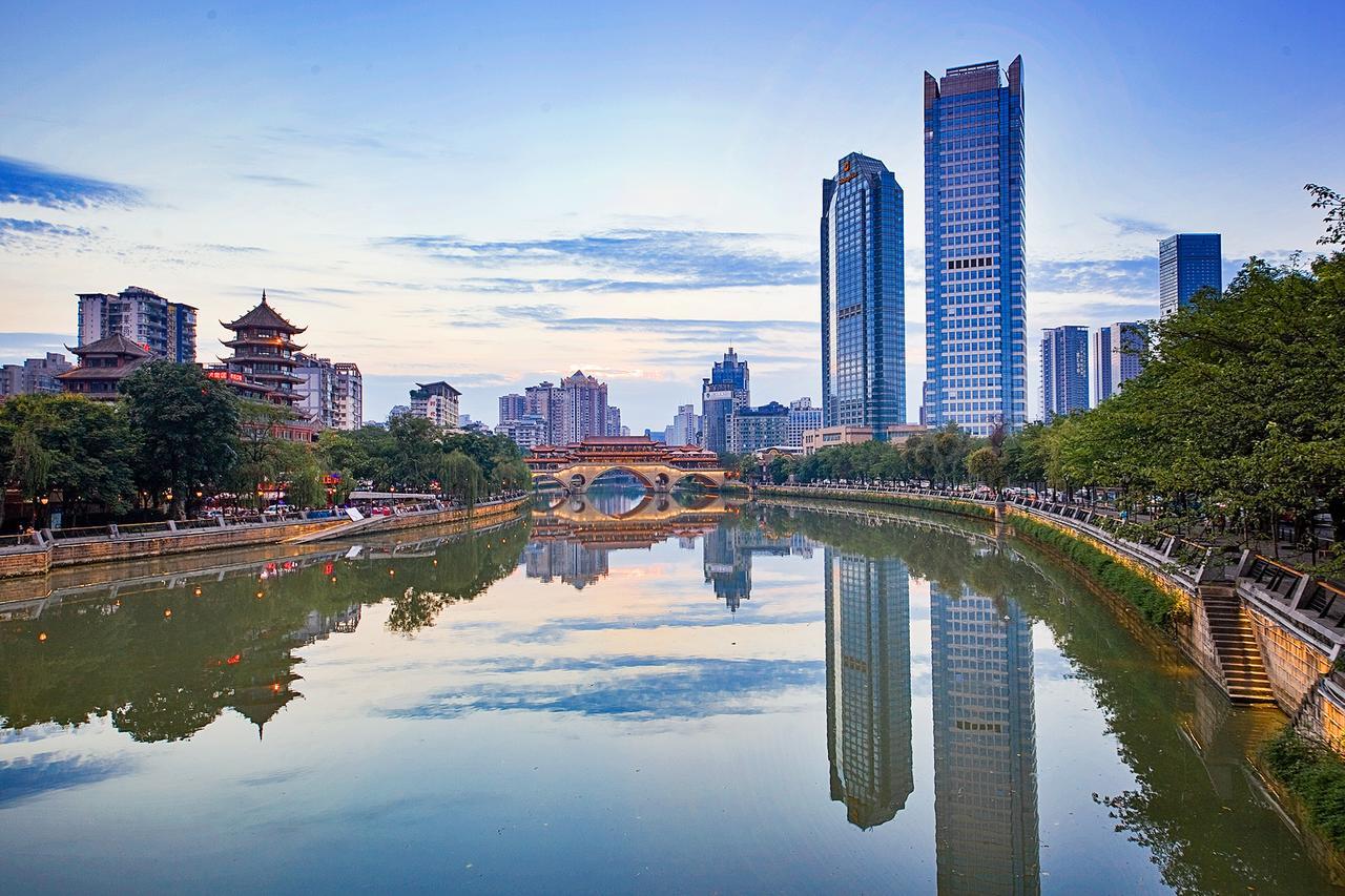 Chengdu Cloud Service Apartment Chunxi Taikoo Branch Buitenkant foto